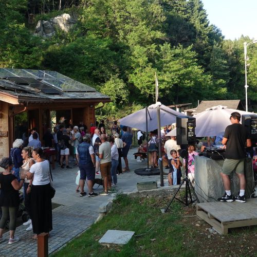 Triangia Tree Glamping Ristorante Pizzeria