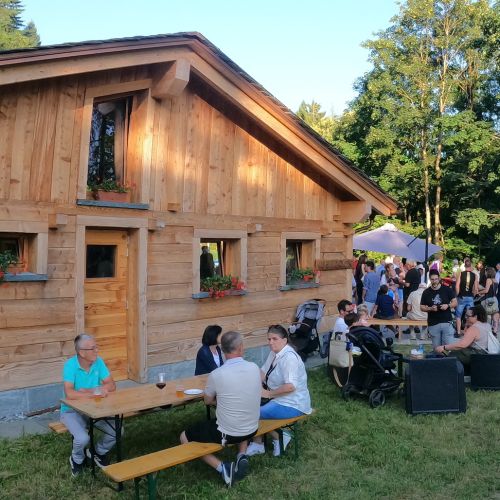 Triangia Ristorante Pizzeria Glamping 1
